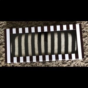 Henri Bendel Sleep mask